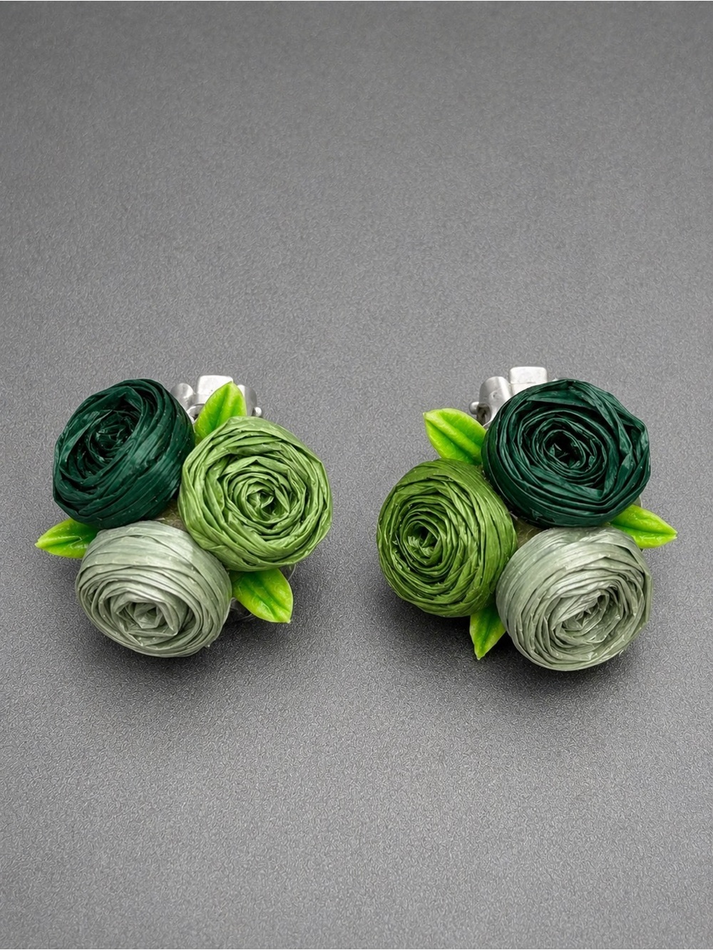 Vintage Ribbon Rose Green Clip-On Earrings